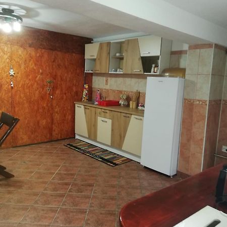 Rustic Rooms Rîşnov Luaran gambar