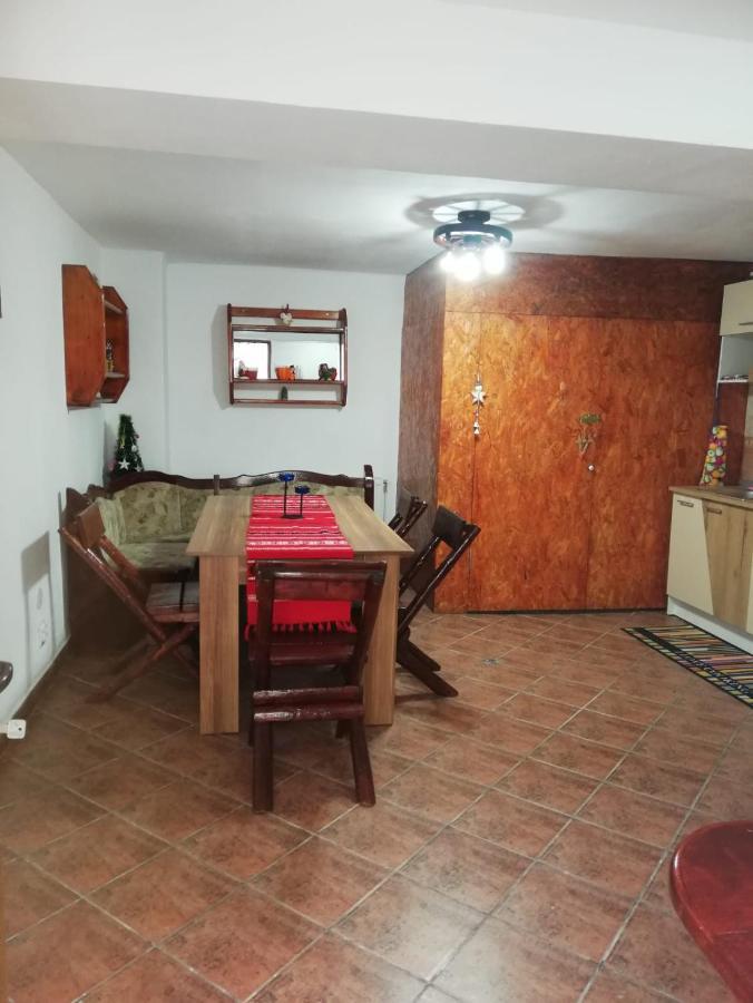 Rustic Rooms Rîşnov Luaran gambar