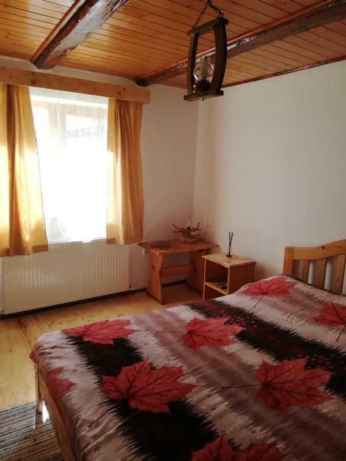 Rustic Rooms Rîşnov Luaran gambar